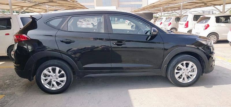 Hyundai Tucson 2021 8