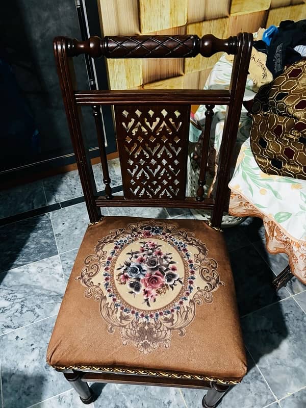 dining Table With 6 Chairs 0