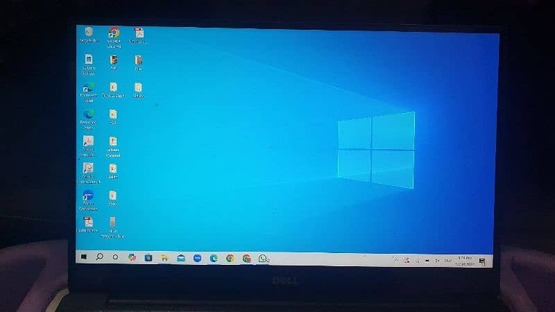 Dell XPS 13 9360, 9/10 condition/ Not a lot item 5