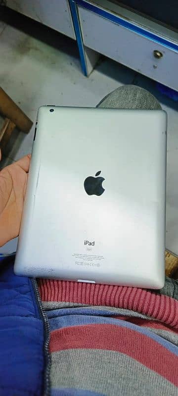 apple ipad 3rd generation 32GB wifi 1