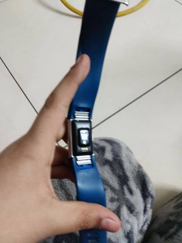 Fitbit charge 2 3