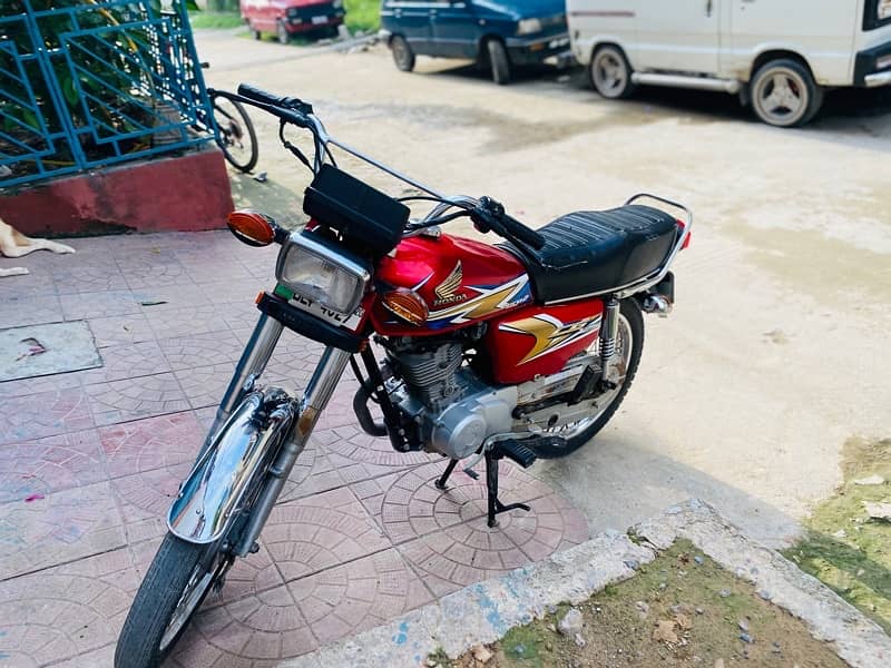 Honda 125 (20 Model) 1