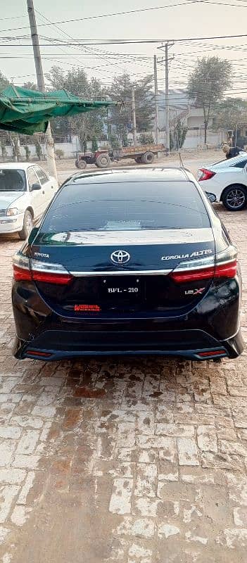 Toyota Corolla XLI 2016 1