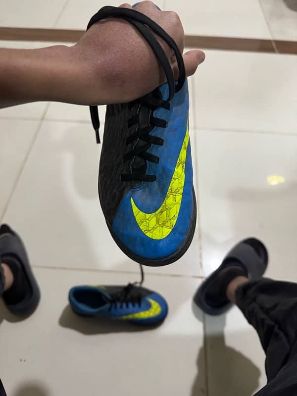 NIKE HYPERVENOM X GRIPPERS 2