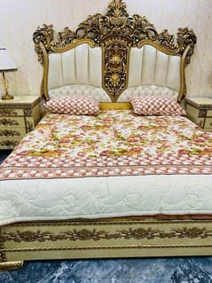 Premium High Gloss Marble Polished Bed Set - Excellent Condition