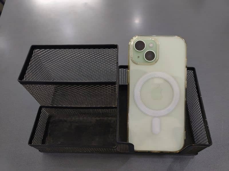 iphone 15 256 green color jv non PTA with apple warranty 6