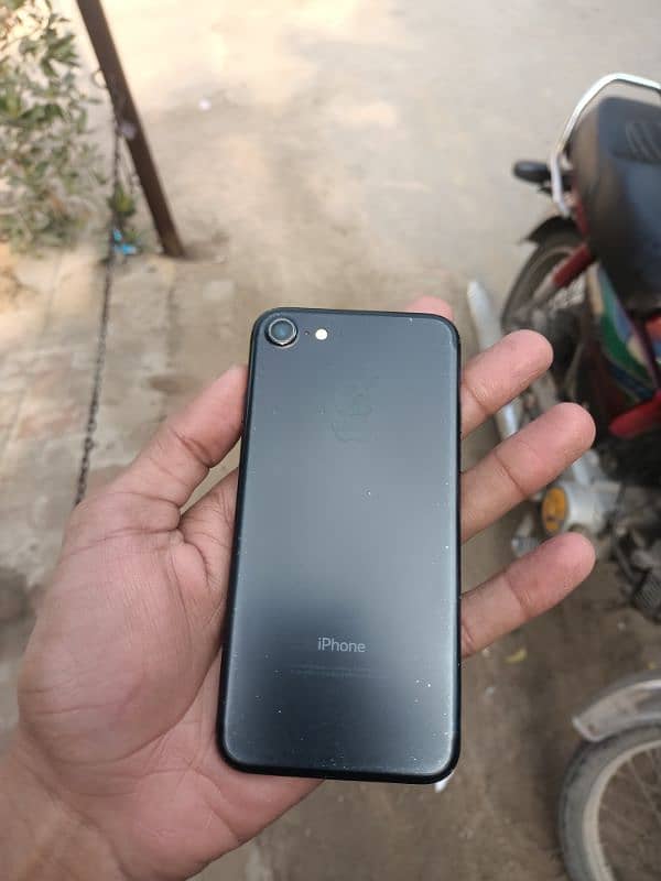 iPhone 7 PTA approved 0