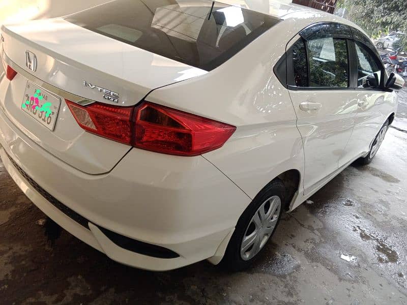 22 Lac advance Automatic 7 instalment paid Honda City  2022 5