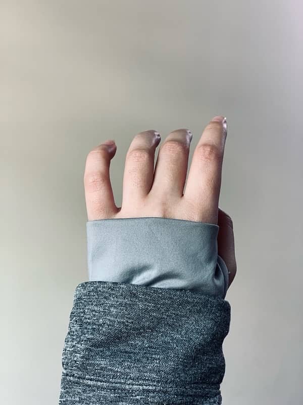 Grey sweat shirt ( Easy wear in winters and summers ) 2