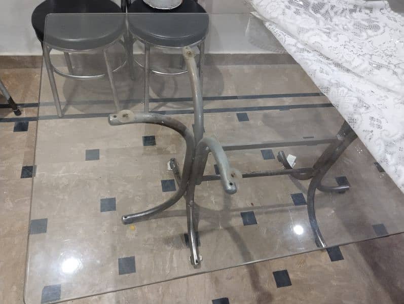 Dinning table for sale 0