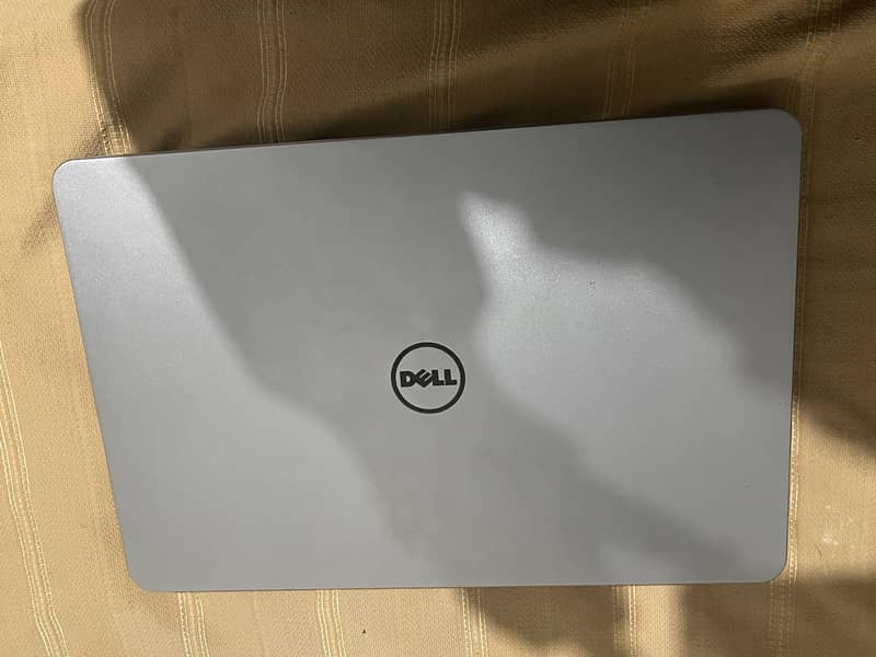 Dell Inspiron 7537 4th Gen Ci7 0