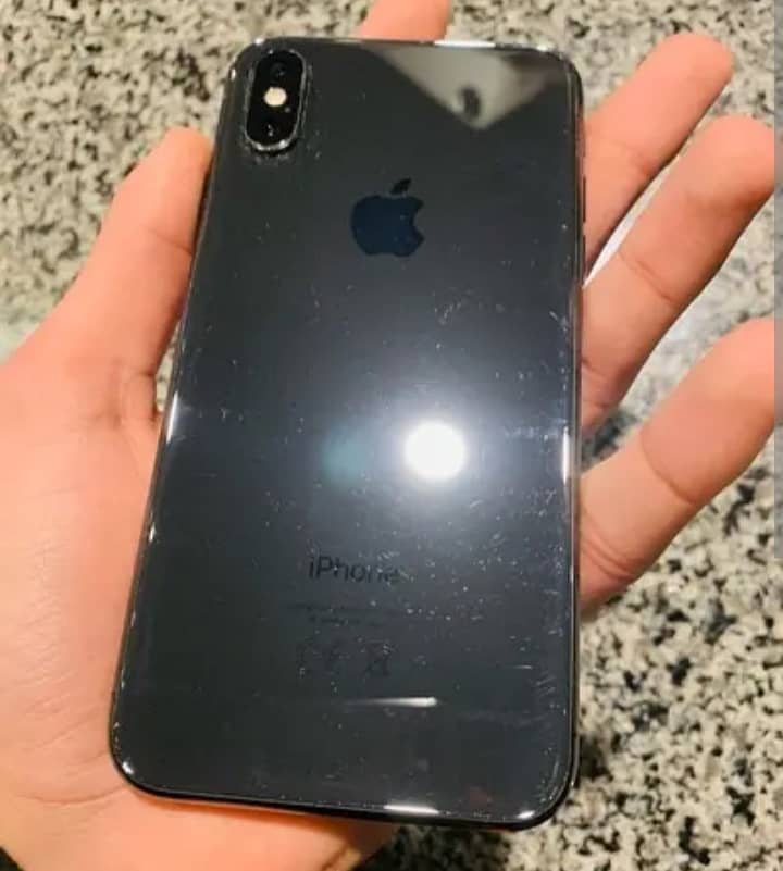 iPhone Xs 1