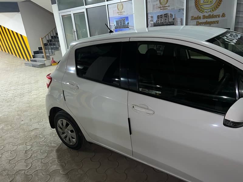 Toyota Vitz 2018 9