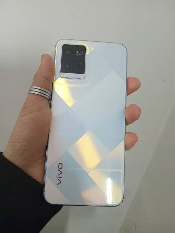 vivo y 21A |4|•| 64| 6