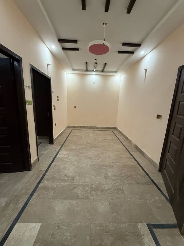 Upper Portion For Rent (New Farid Town) 4