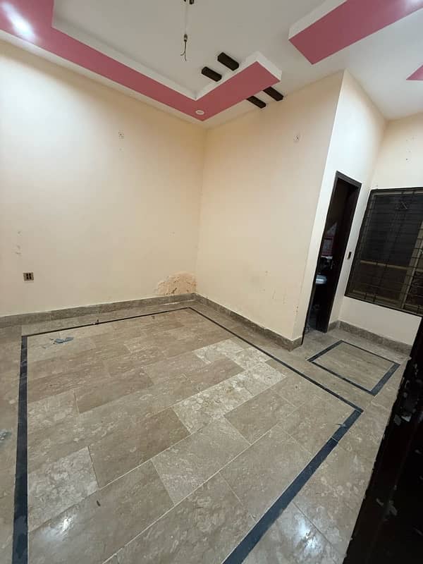 Upper Portion For Rent (New Farid Town) 6