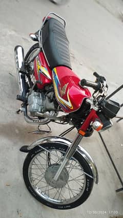 Selling Honda 125 Model 19