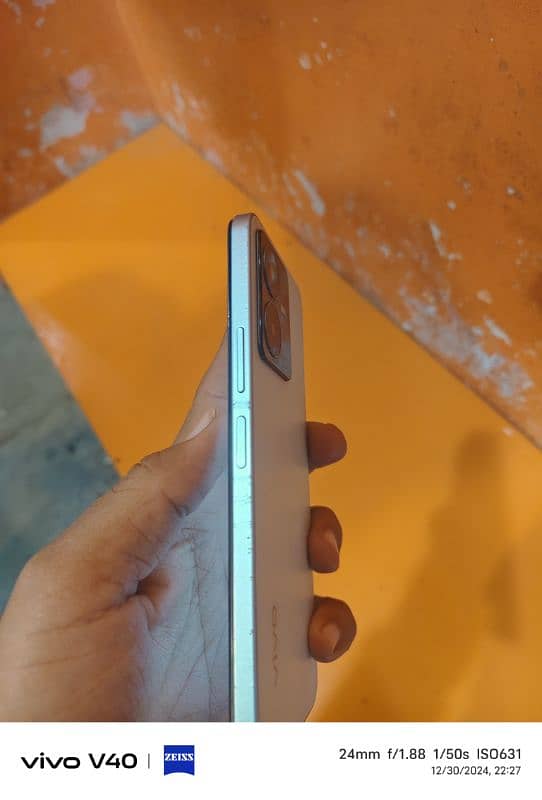 vivo y22 4 64 for sale only serious log rabta karay 4