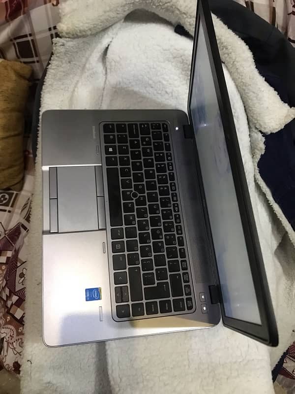 laptop hp core i 5 0