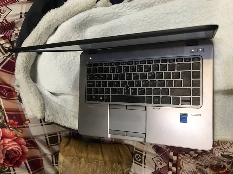 laptop hp core i 5 2