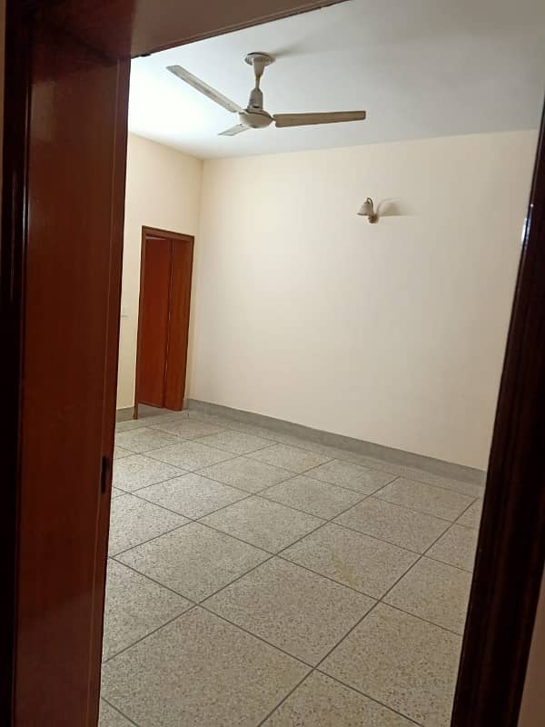 12 MARLA HOUSE FOR RENT IN JOHAR TOWN 3