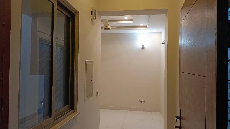 3rd Floor Apartment For Sale 6