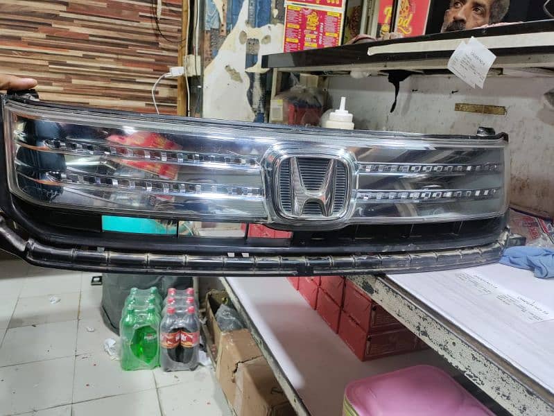 honda freed radiator grill 0