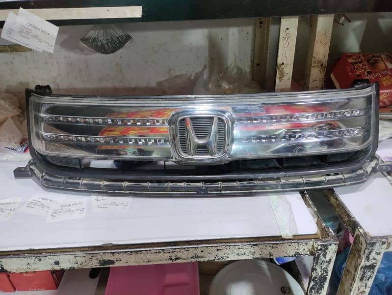 honda freed radiator grill 2