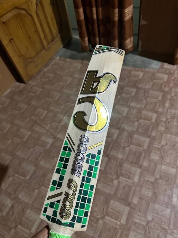 CA 15000  Gold 2.7 Weight Bat 10/10 Condition 5