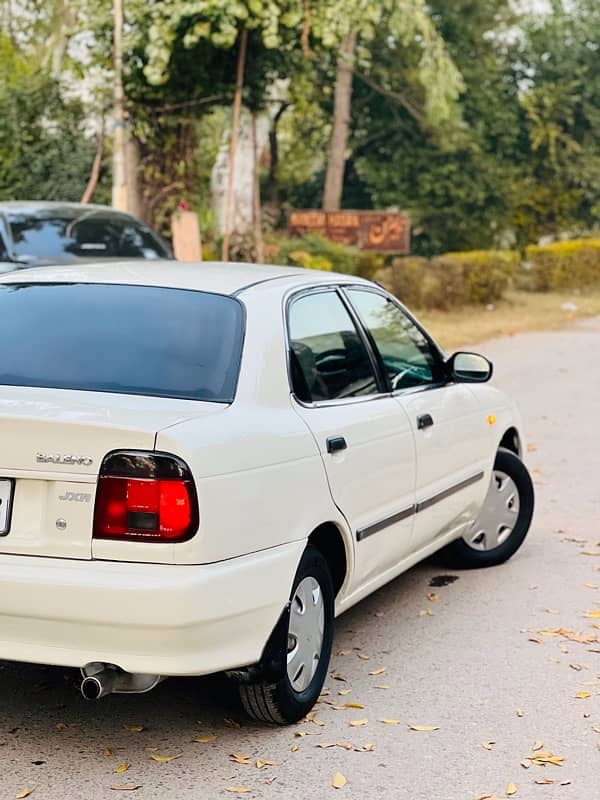 Suzuki Baleno 2005 White colour Islamabad number 4