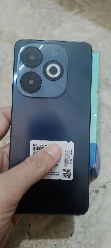 Infinix Smart8 8/64Gb PTA approved With 6 months warranty 1