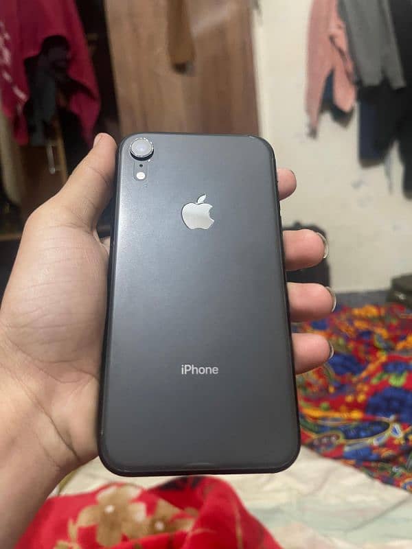 iPhone XR 64GB 0