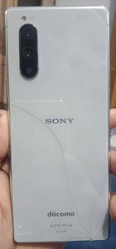 Sony Xperia 5 Mark 1 3