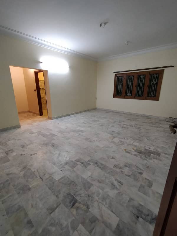 DEFENCE 1525 YARDS BUNGALOW FOR SALE WITH BASEMENT 33