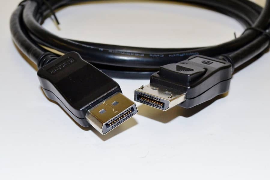 Display Port Cable 3