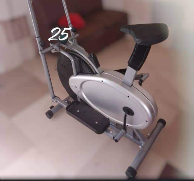 like new Elliptical cycle exercise cycling machine spin airbike bike 0