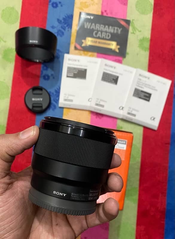 Sony FE 50mm 1.8 full frame Lens O3l7.4OO47O7 4