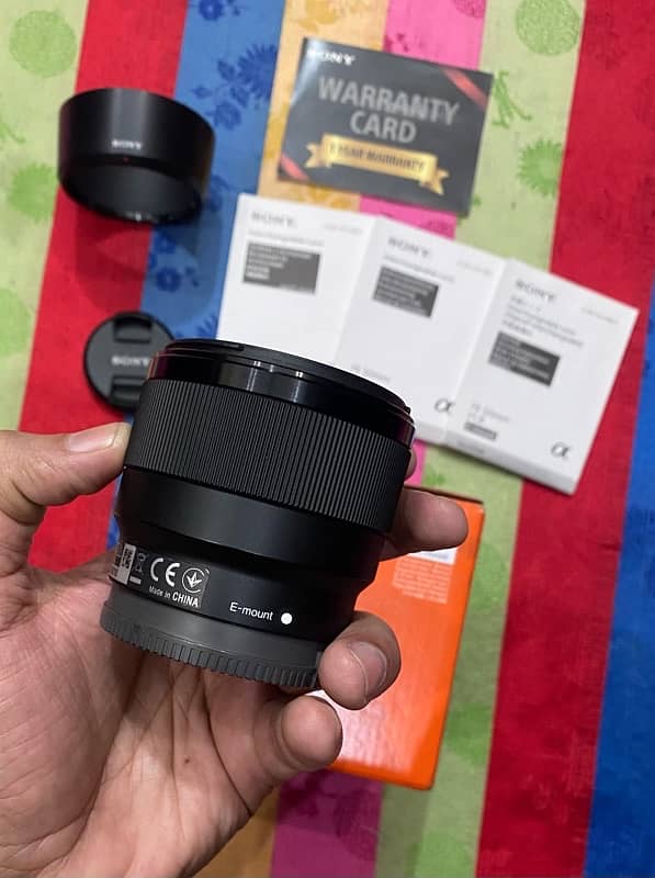 Sony FE 50mm 1.8 full frame Lens O3l7.4OO47O7 6