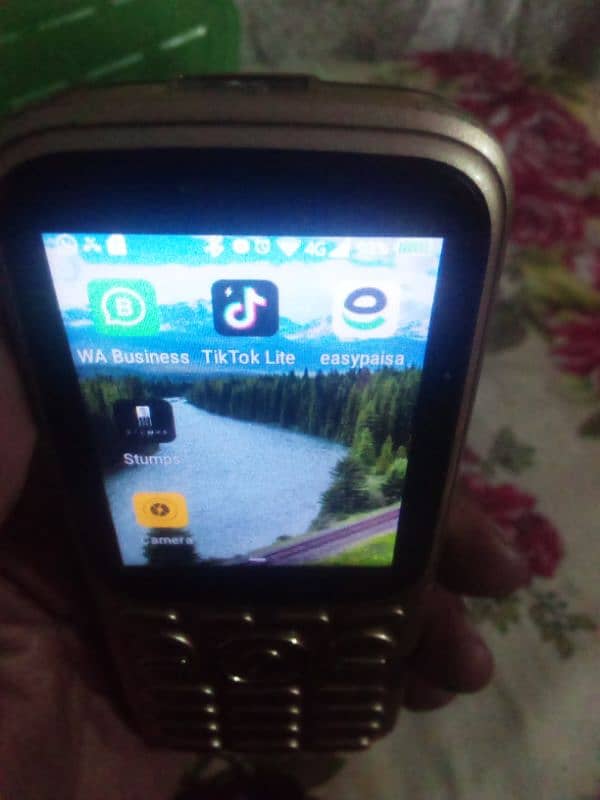 G Five Touch And Type 1 Month Used 10/10 Condition 7