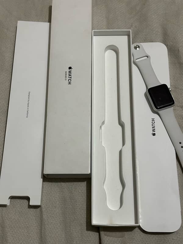 Apple Watch Series 3 original with full packing 0