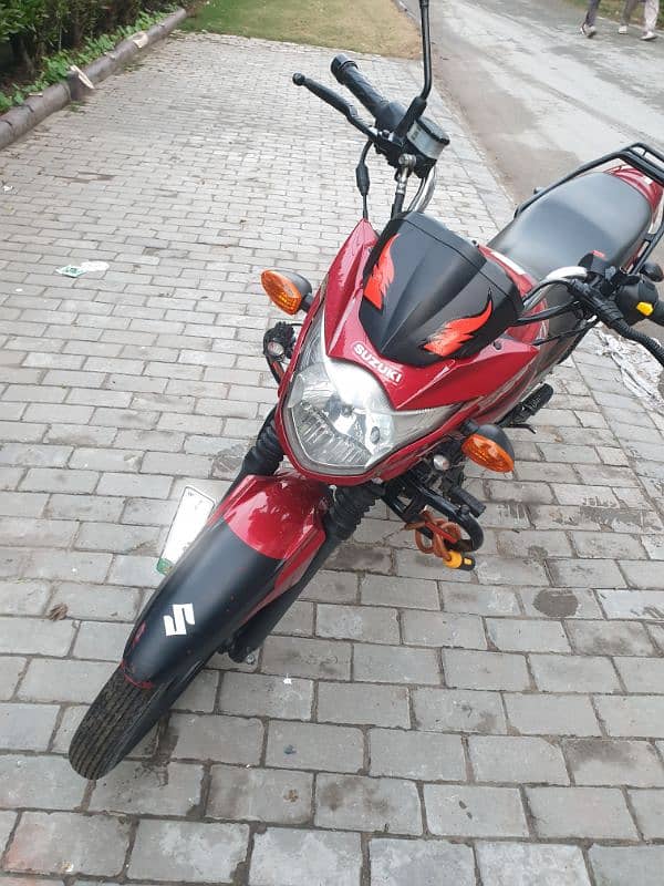 Suzuki GR150 for sale in excellent condition 8