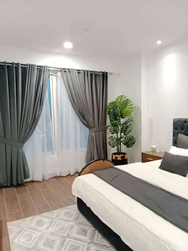 Brand New Fully Furnished 3 Bed Luxurious Apartment Available For Rent And Facing Park Corners 3