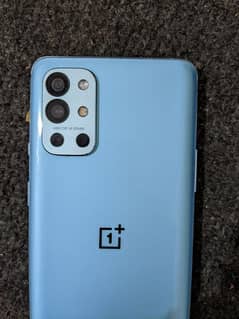 OnePlus 9r 8/128 approved  just 3Line in display (exchange available)