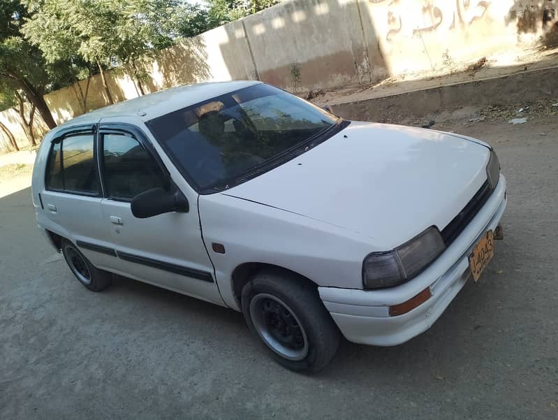 Daihatsu Charade 1988 (Anda charade) 1