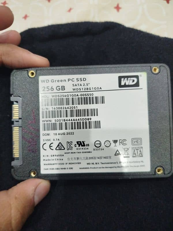 FULL NEW 256GB SSD 2