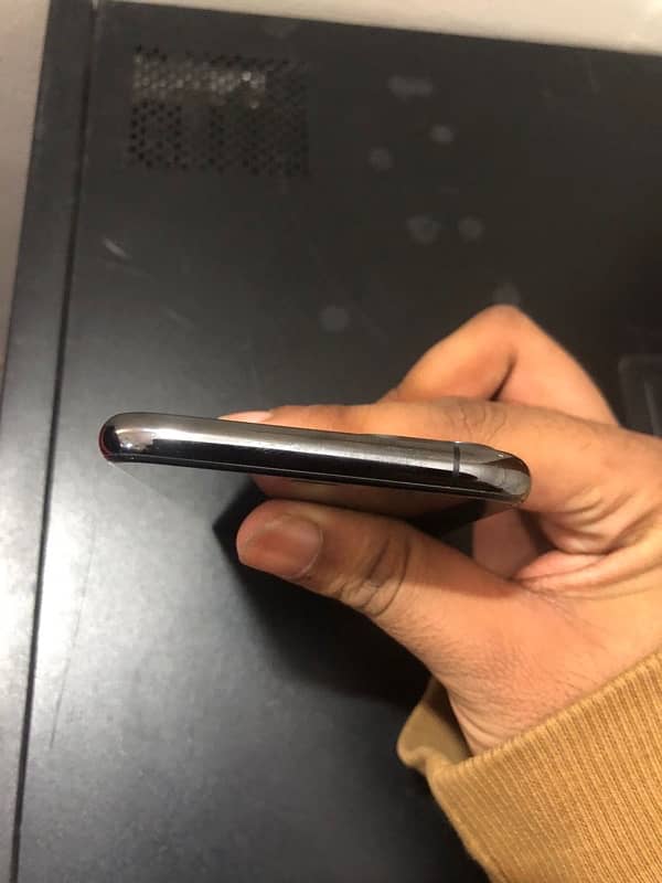 Iphone 11 Pro FU 4