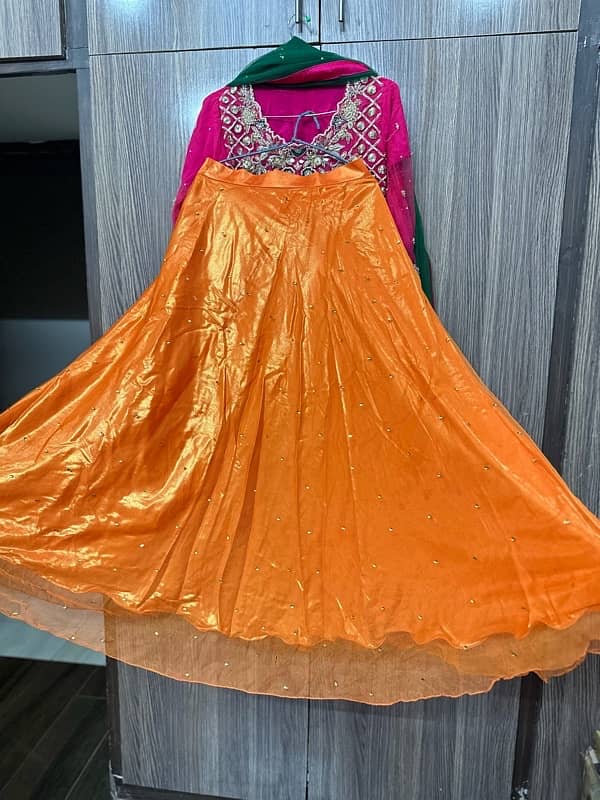 mehndi dress 1