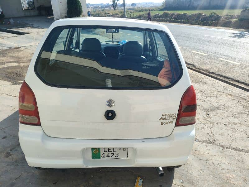 Suzuki Alto 2012 3