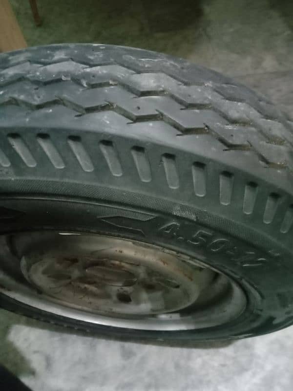 suzuki ravi tyre 0