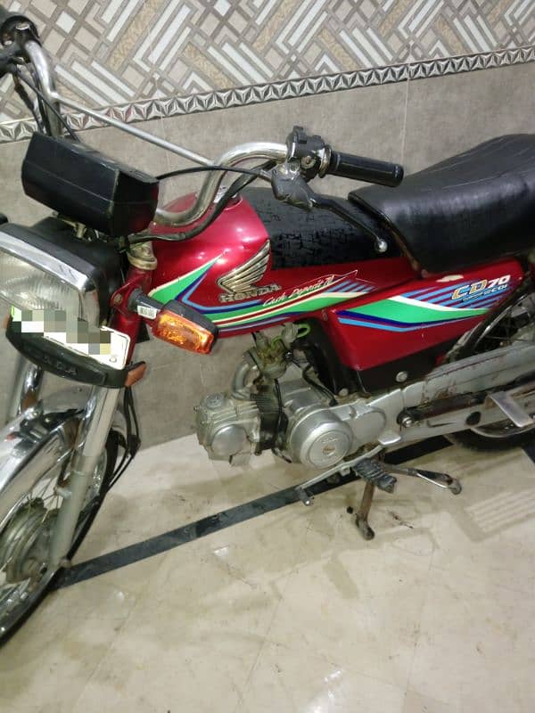 Honda CD 70 2016B.  03098333777 2